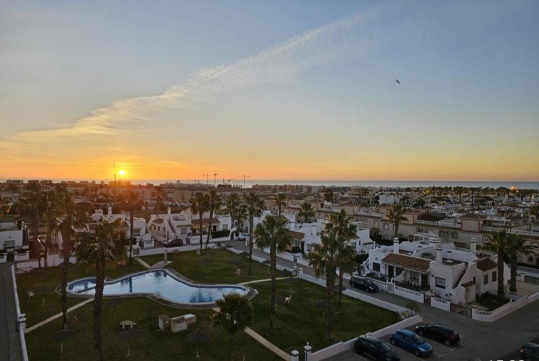 La Victoria Apartament,Jumilla Ii, 2 Bedrooms, 2 Bathrooms And Beautiful Swimming Pool Dehesa de Campoamor  Екстер'єр фото